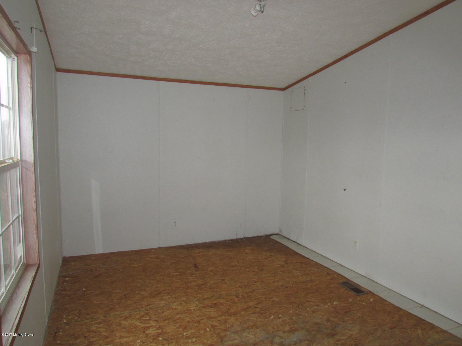 253 Old Barr Farm Road Battletown, KY 40104 - Photo 6 of 14 bedroom 1