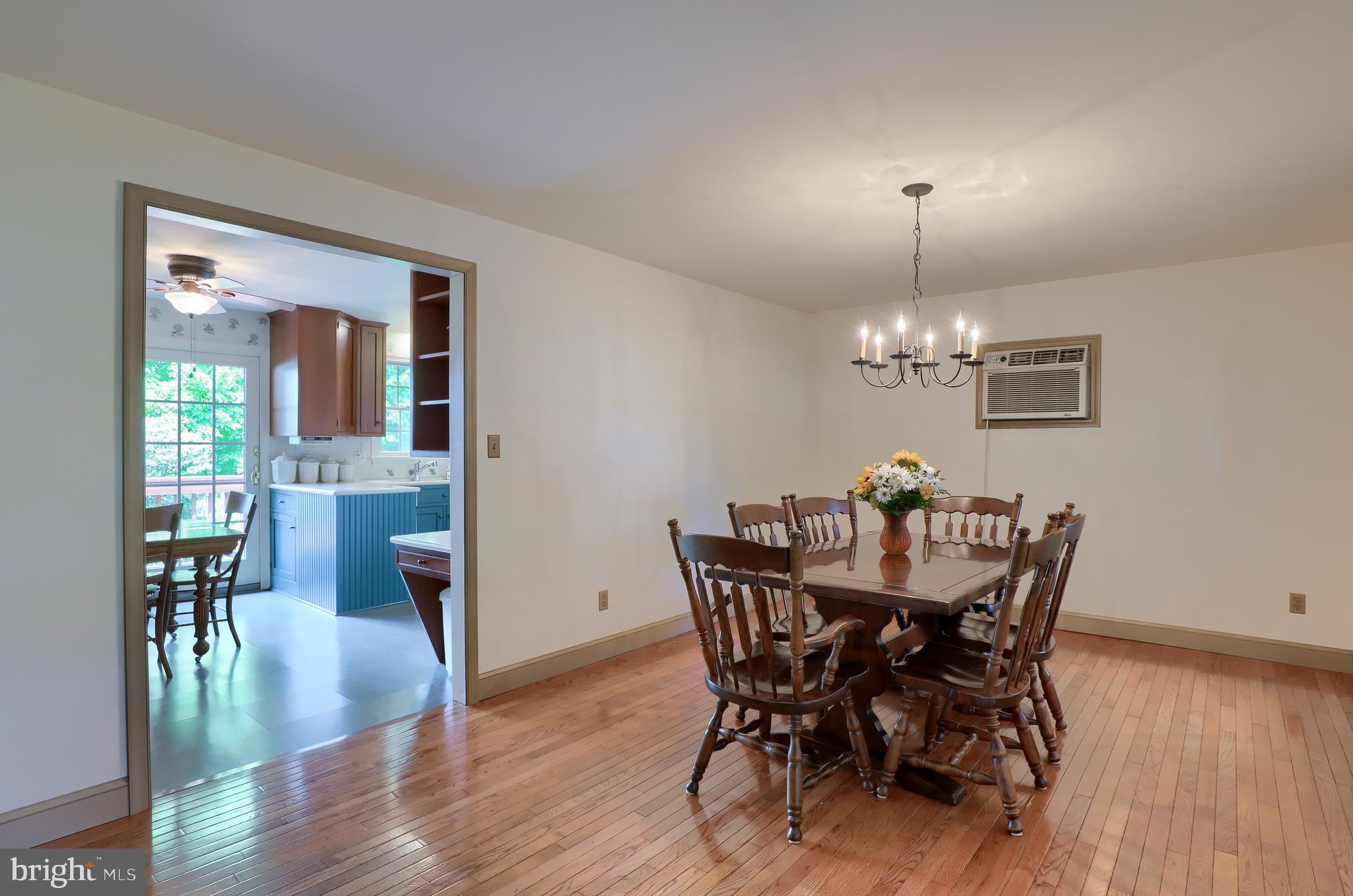 1126 Orchard Road Lititz, PA 17543 - Photo 7 of 46