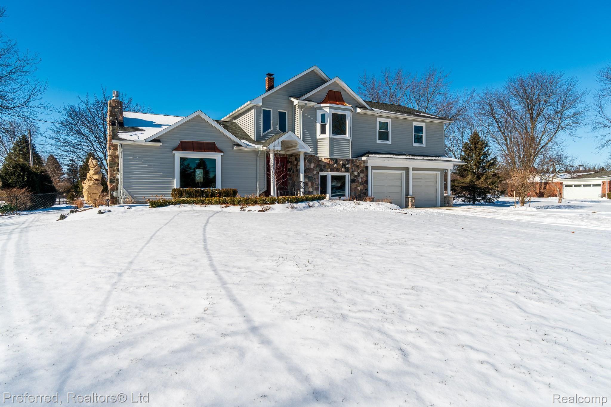 9353 North Ridge Road Plymouth, MI 48170 - Photo 2 of 48 Ridge-02.jpg
