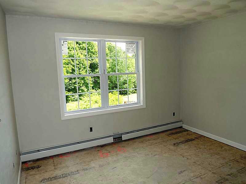 136 Nipmuc Road Scituate, RI 02825 - Photo 9 of 19 Bedroom.