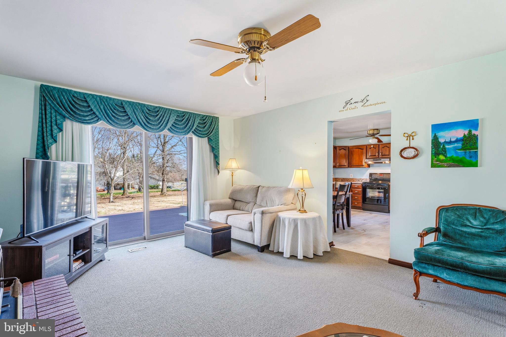 14017 Manor Road Baldwin, MD 21013 - Photo 13 of 64 Family room connects w/Kitchen