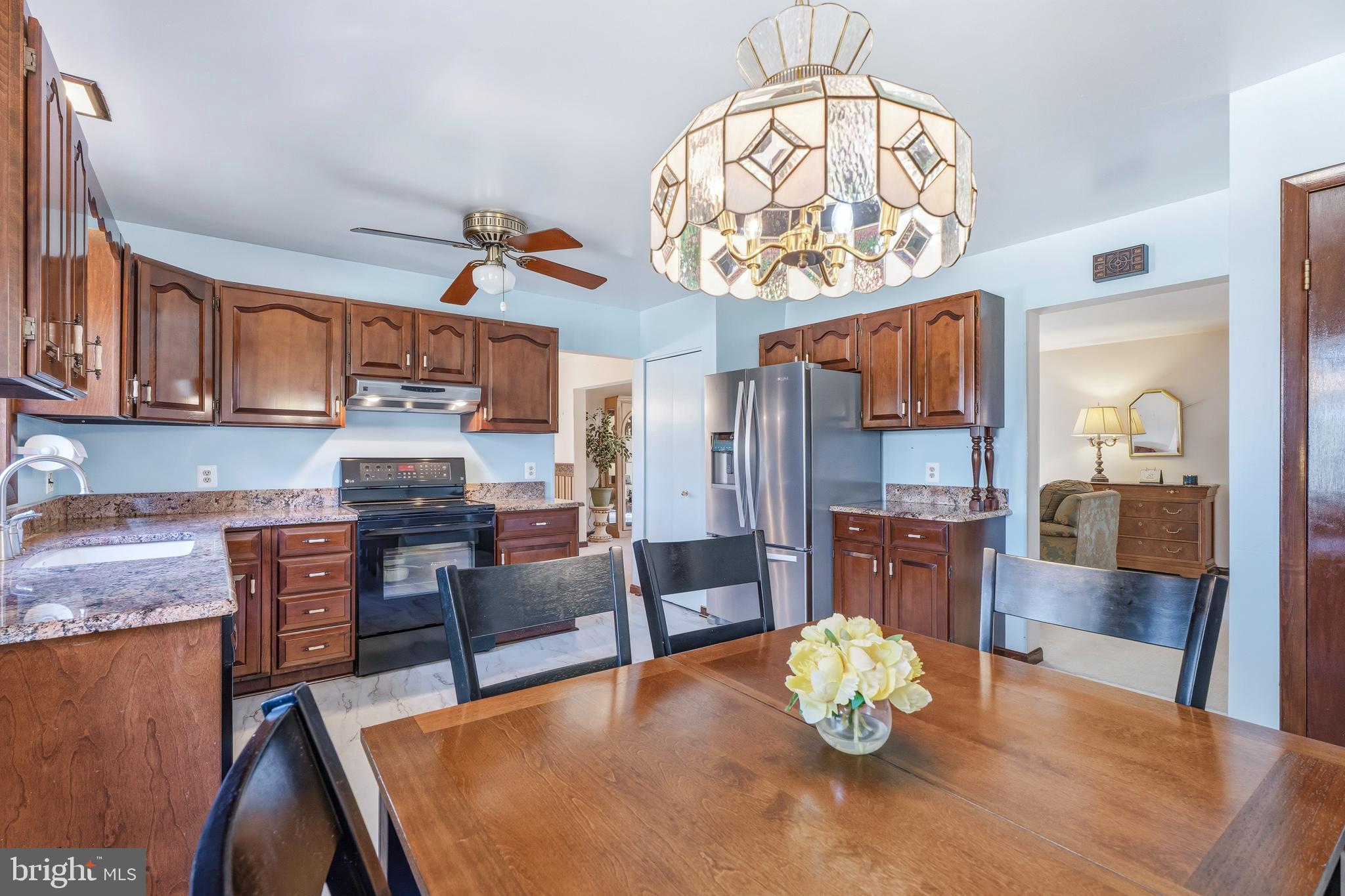 14017 Manor Road Baldwin, MD 21013 - Photo 16 of 64 Spacious enough for an eating area