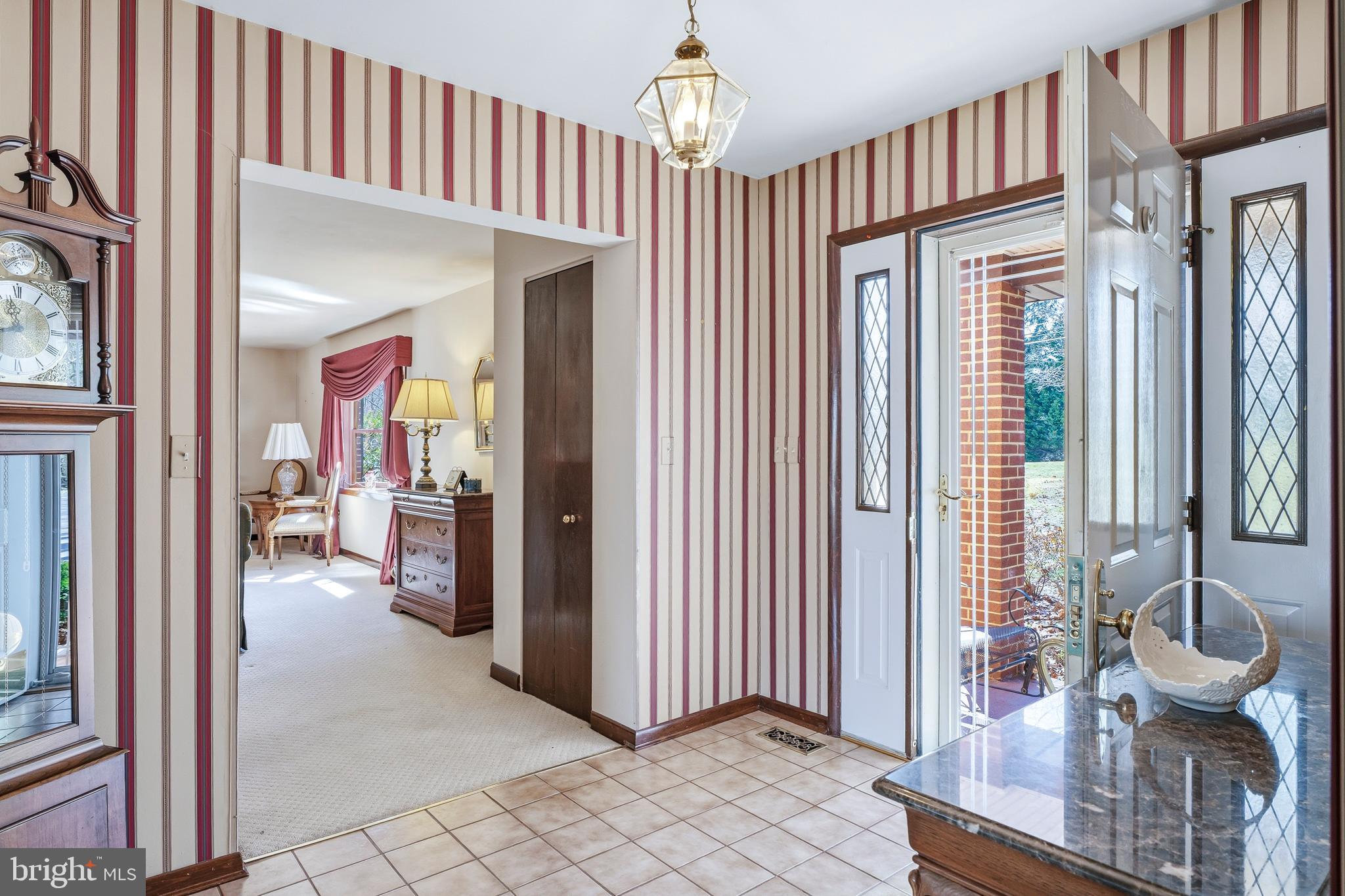 14017 Manor Road Baldwin, MD 21013 - Photo 26 of 64 Foyer view