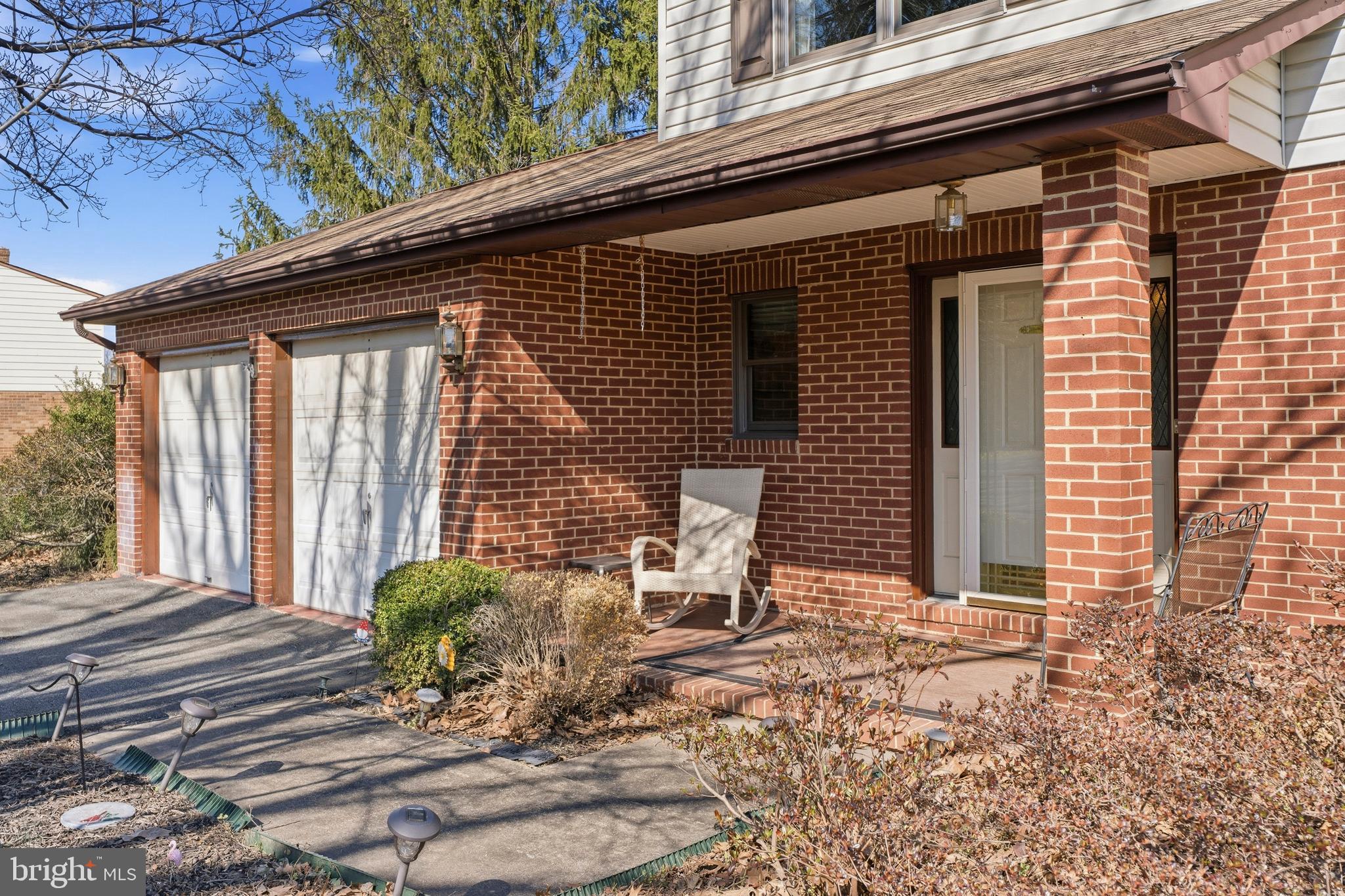 14017 Manor Road Baldwin, MD 21013 - Photo 8 of 64 Covered front porch