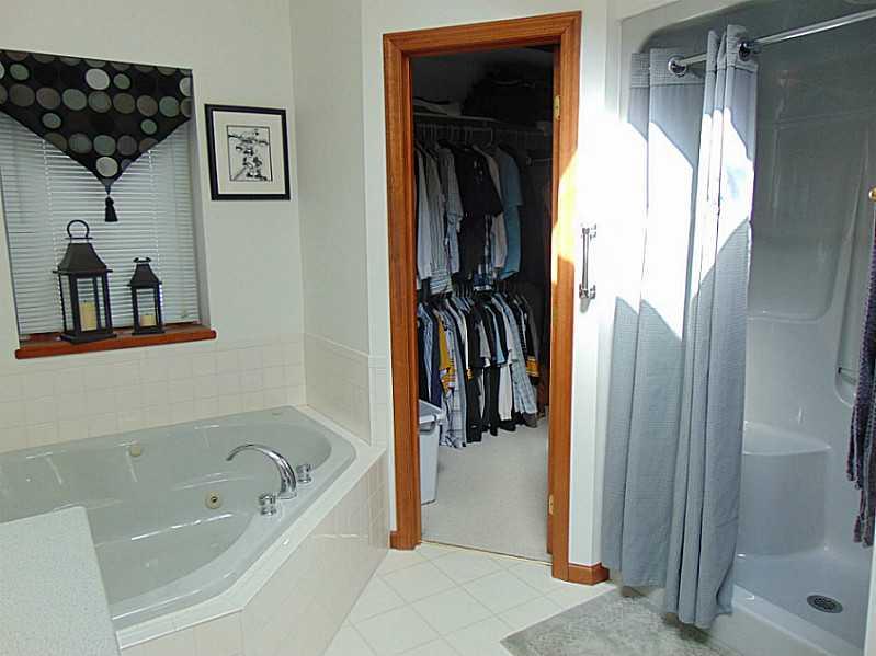 308 Hemlock Road Level Green, PA 15085 - Photo 13 of 24 Master Bath/Spa.