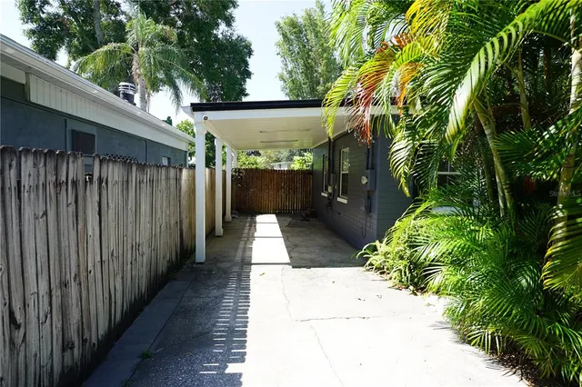 $2,850 | 2514 Illinois Street, Orlando, FL 32803