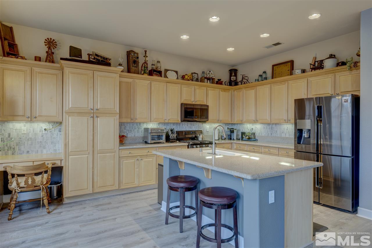 7196 Rutherford Drive Reno, NV 89506 - Photo 8 of 40 Photo 8