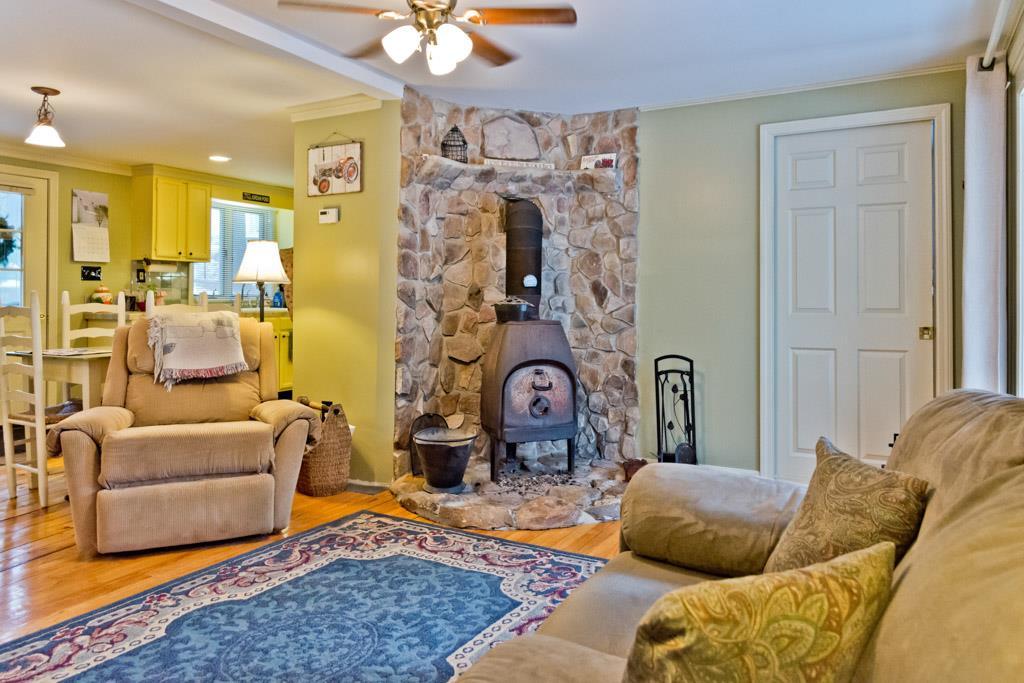 56 Boulder Road Raymond, ME 04071 - Photo 14 of 24 Living room