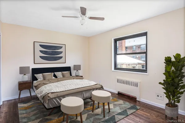 $365,000 | 16-37 Utopia Parkway, Unit 233 | Clearview