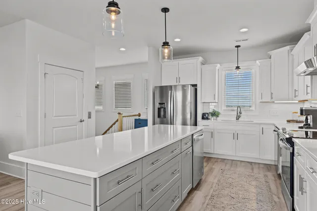 $1,700,000 | 1903 Emerald Drive, Emerald Isle, NC 28594