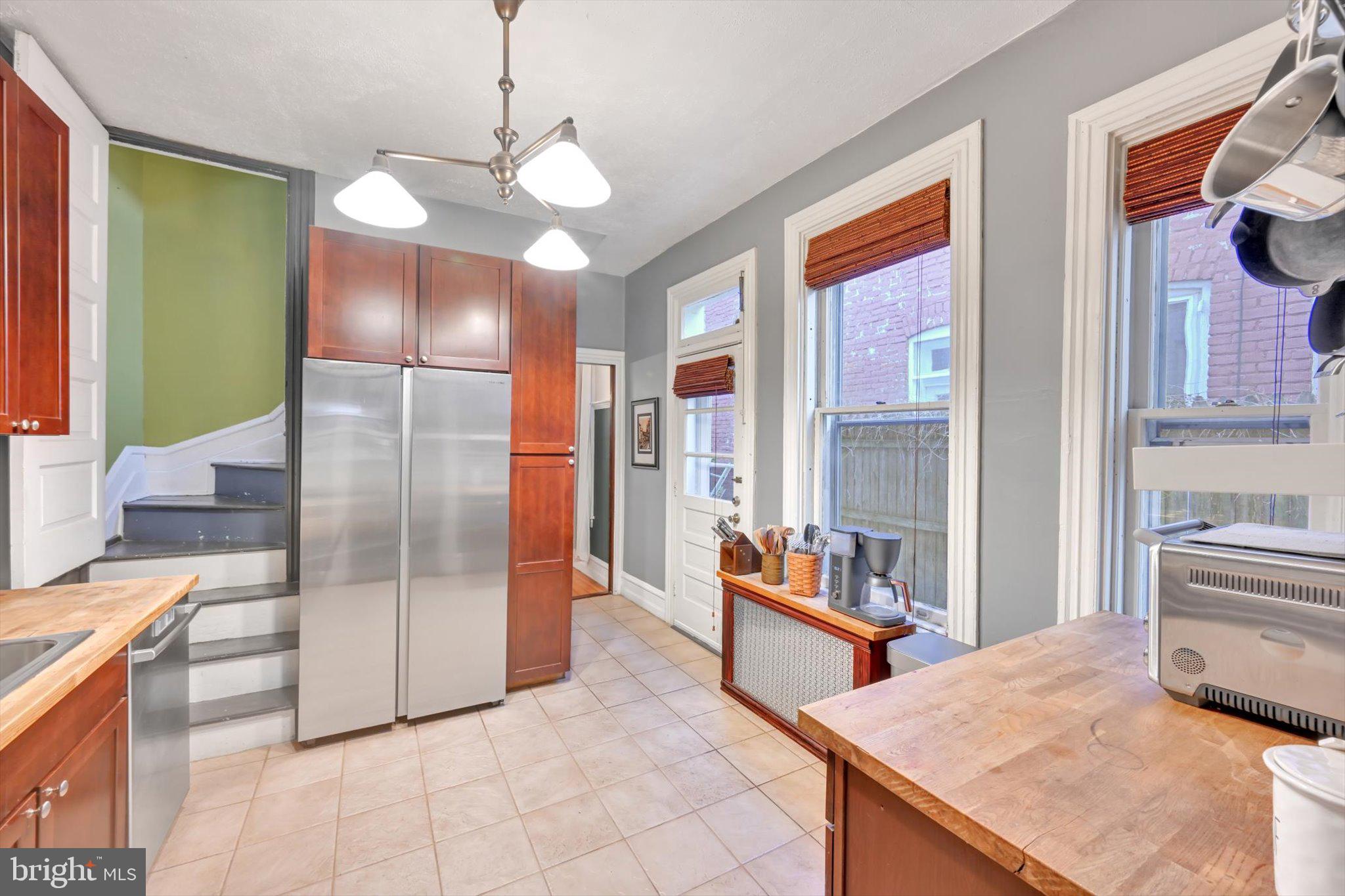 443 West James Street Lancaster, PA 17603 - Photo 25 of 40