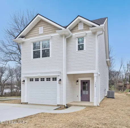 $419,000 | 749 Maple Grove Street, Maryville, TN 37801