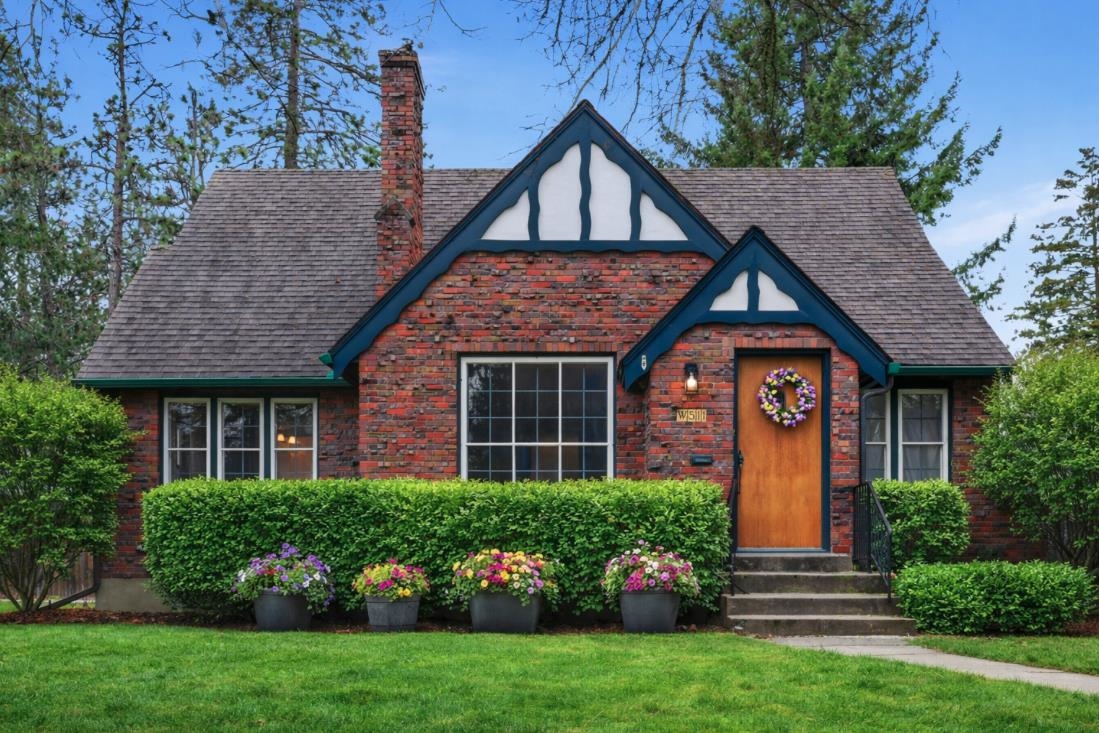 511 West 27th Avenue Spokane, WA 99203 - Photo 1 of 48