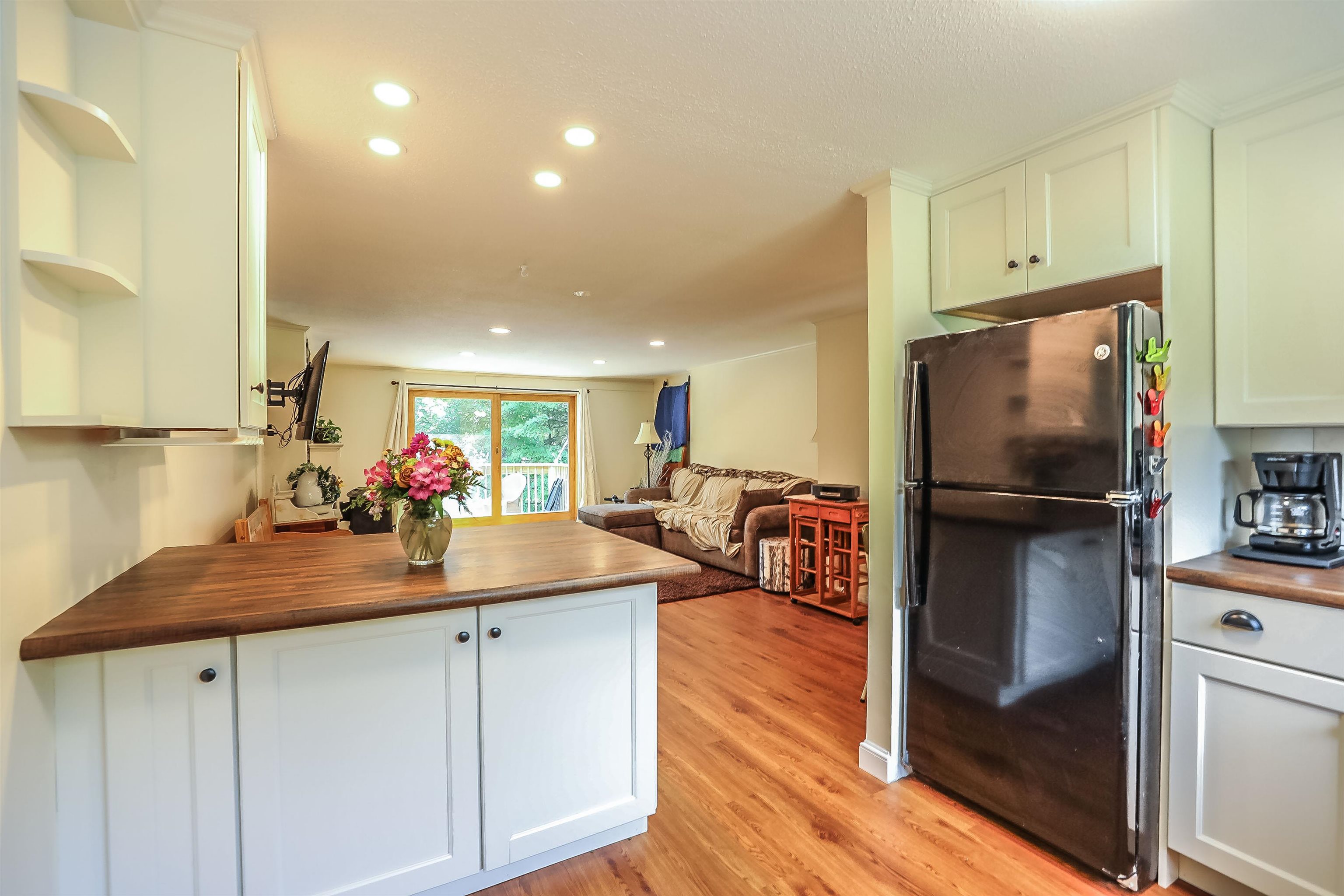 6 Prospect Heights Road Peterborough, NH 03458 - Photo 6 of 28 Gallery Image 6