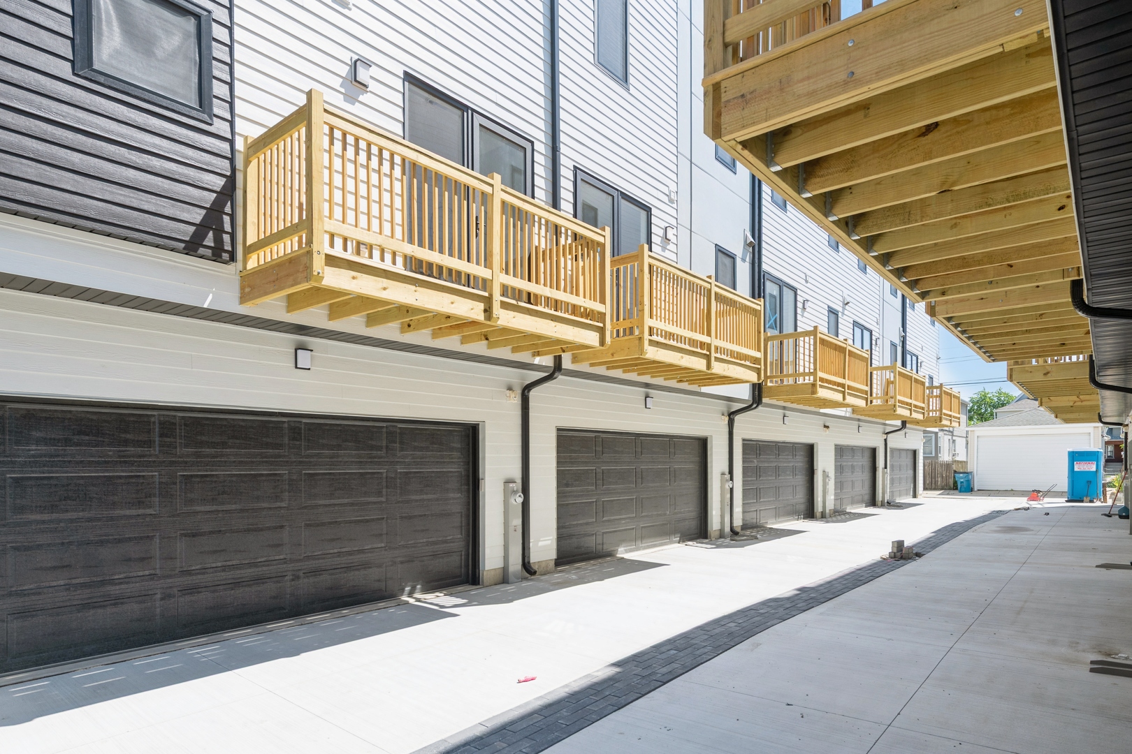 944 Beloit Avenue, Unit 5 Forest Park, IL 60130 - Photo 4 of 36