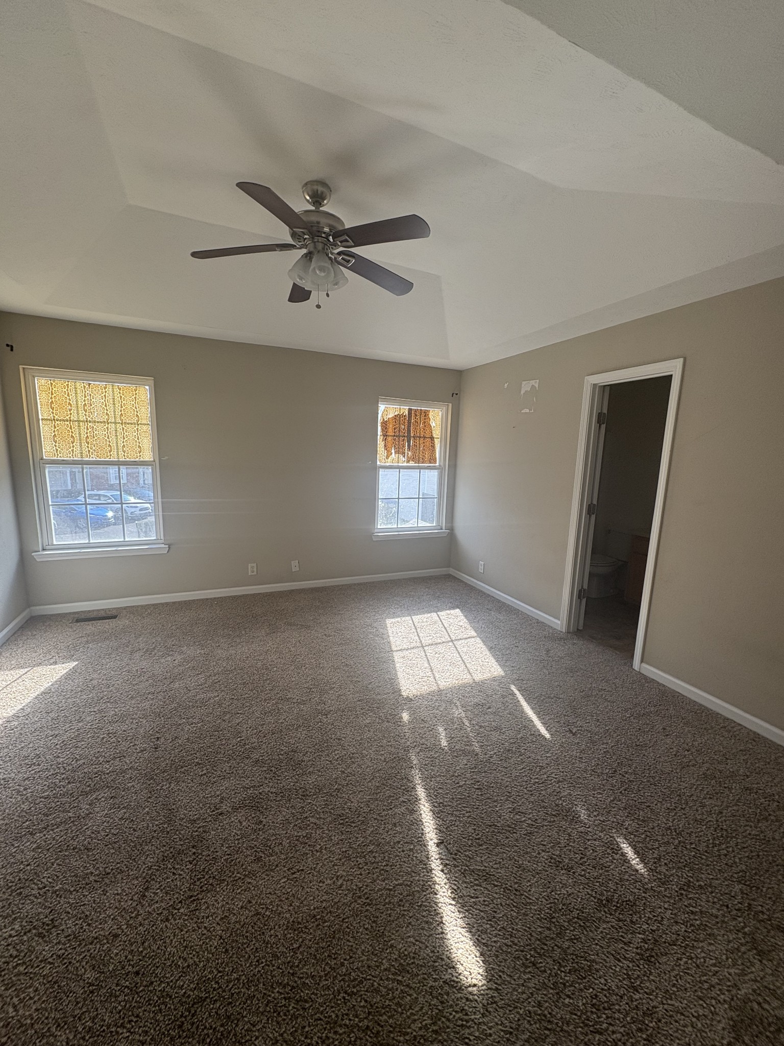 4112 Nir Shreibman Boulevard La Vergne, TN 37086 - Photo 14 of 24 a view of empty room with windows