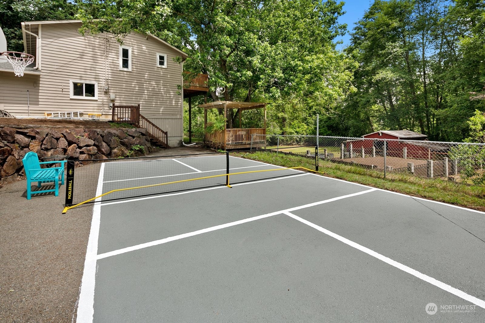 23211 3rd Avenue Southeast Bothell, WA 98021 - Photo 36 of 40 a view of a tennis court