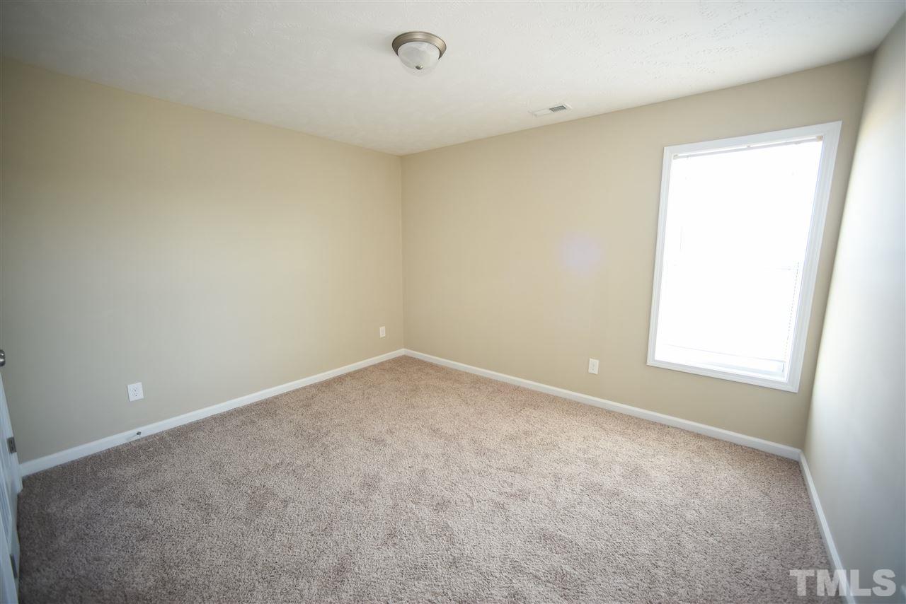 38 Hanson Court Bunnlevel, NC 28323 - Photo 7 of 12