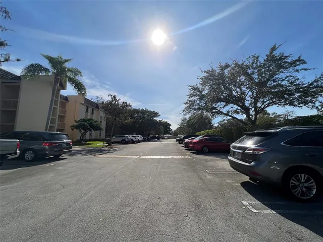 $215,000 | 8437 Forest Hills Drive, Unit 203, Coral Springs, FL 33065