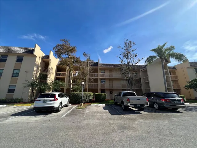 $215,000 | 8437 Forest Hills Drive, Unit 203, Coral Springs, FL 33065
