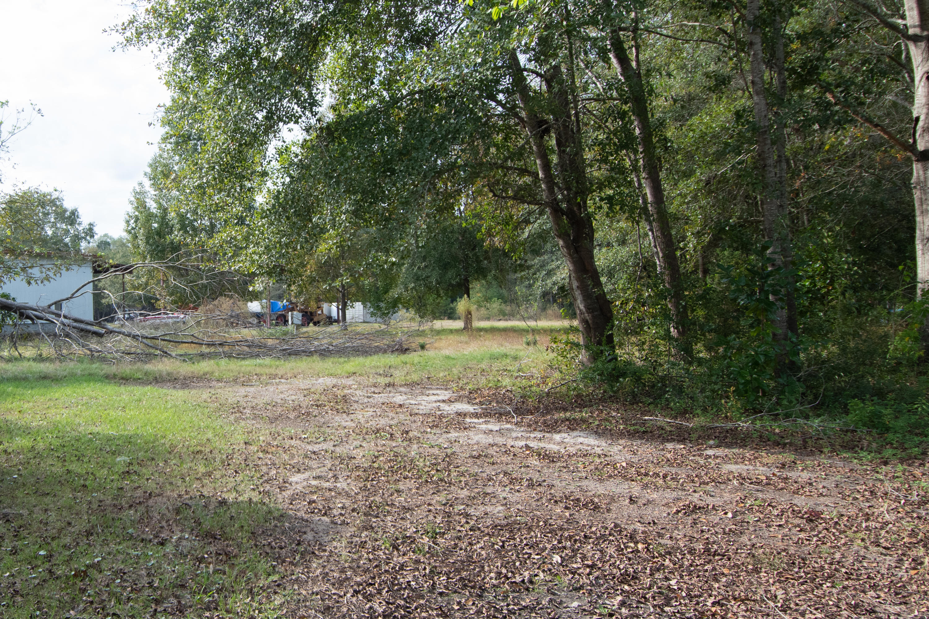 1364 State Rd S-8-449 Summerville, SC 29486 - Photo 1 of 1 500_3259