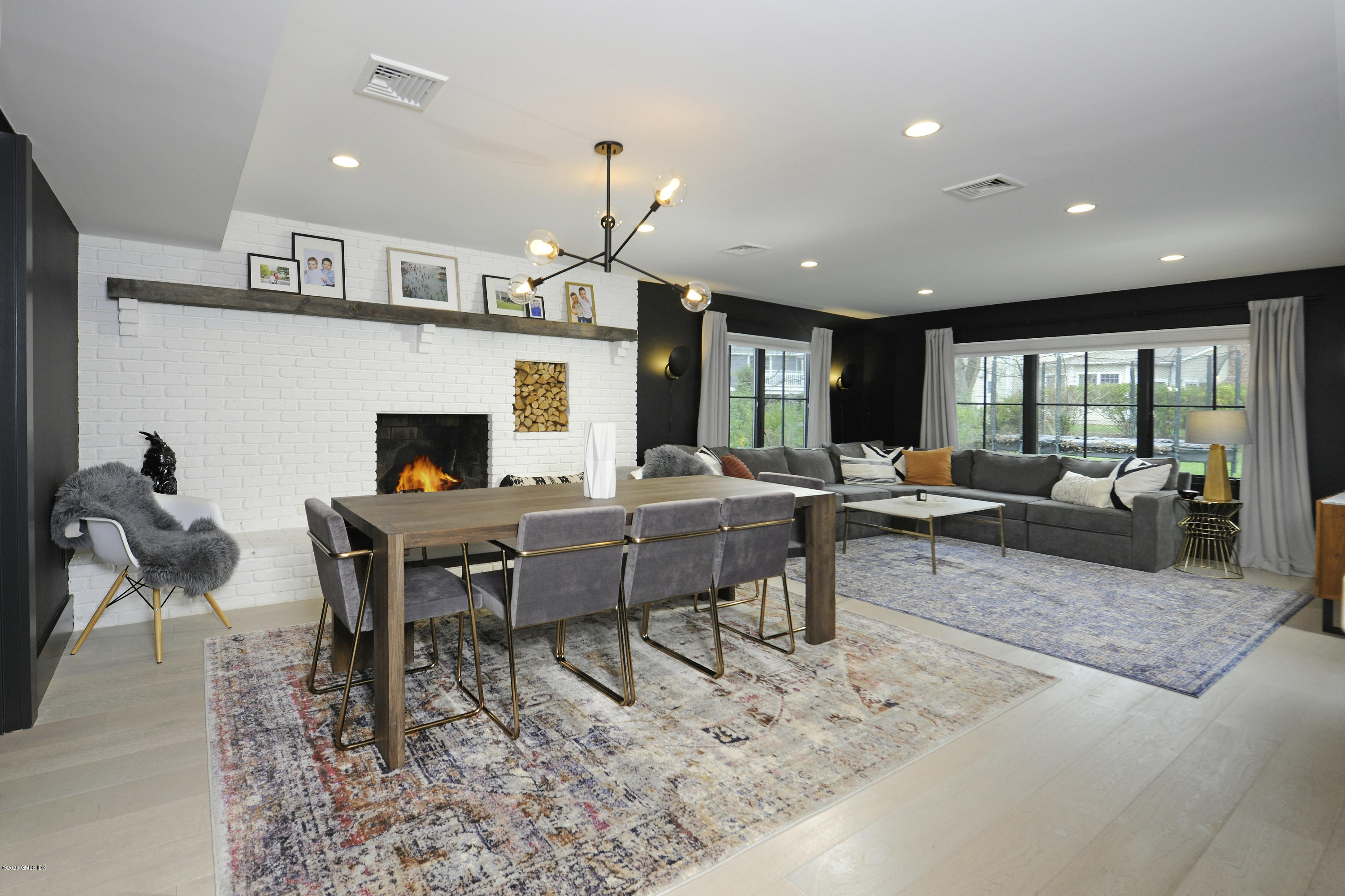 37 Rainbow Drive Riverside, CT 06878 - Photo 5 of 29 DngRm1