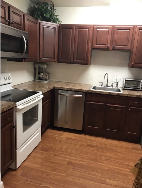 17 Davis Road, Unit A1 Acton, MA 01720 - Photo 3 of 8 Gallery Image 3