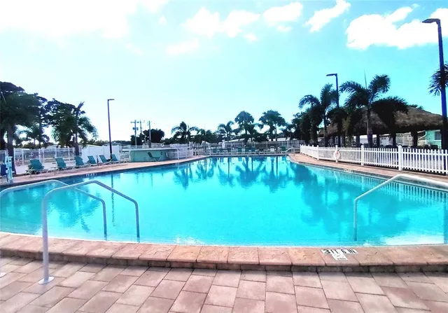 $139,000 | 5119 Glen Echo Avenue, Sarasota, FL 34234