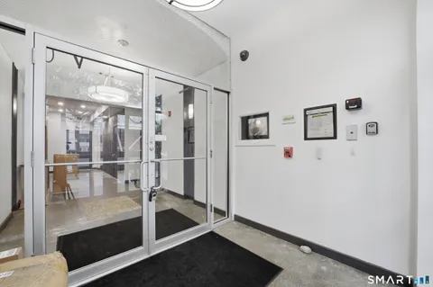 $279,000 | 881 Lafayette Boulevard, Unit 5H, Bridgeport, CT 06604