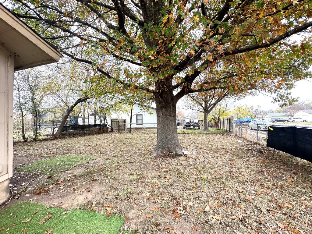 12401 Tree Line Drive, Unit A Austin, TX 78729 - Photo 15 of 16