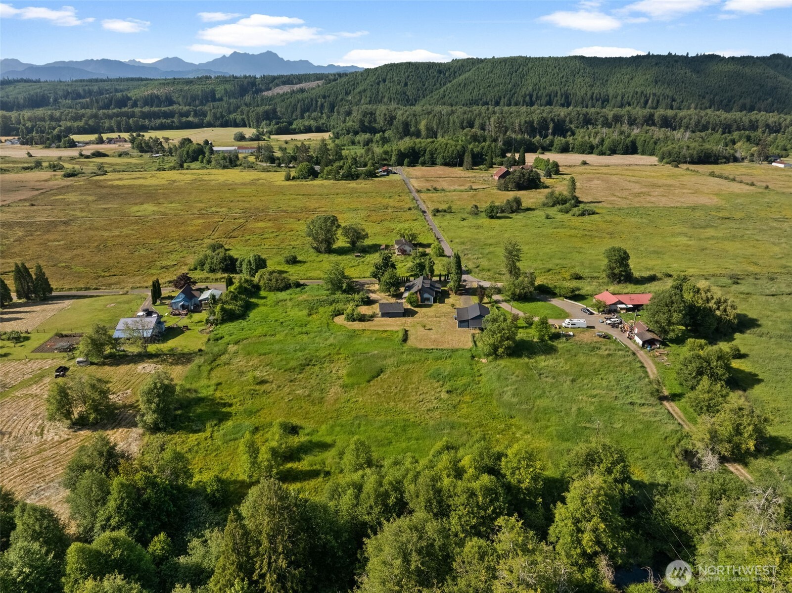 241 West Deyette Road Shelton, WA 98584 - Photo 36 of 40