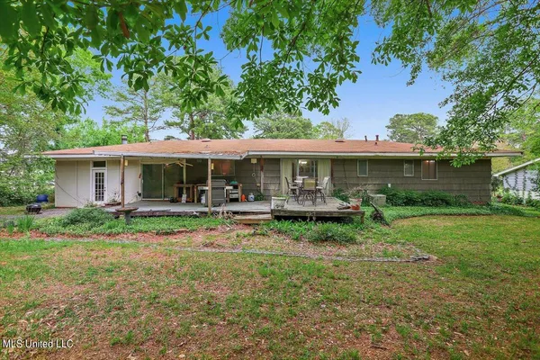 $2,000 | 1315 Kimwood Drive, Jackson, MS 39211