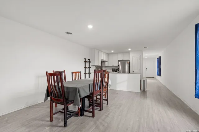 $1,800 | 7235 Eclipse Place, San Antonio, TX 78252