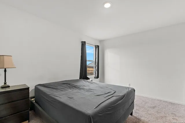 $1,800 | 7235 Eclipse Place, San Antonio, TX 78252