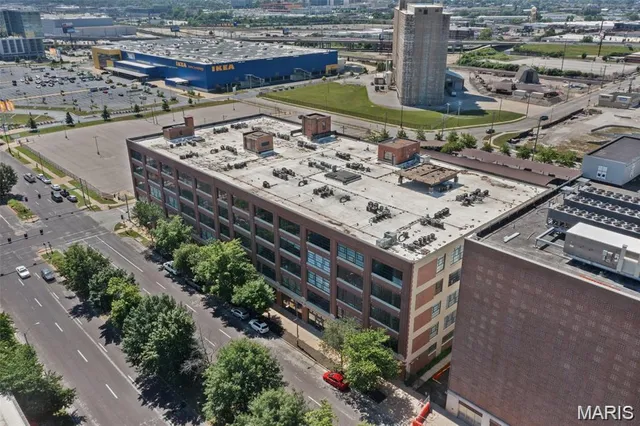 $329,900 | 4100 Forest Park Avenue, Unit 306, St. Louis, MO 63108