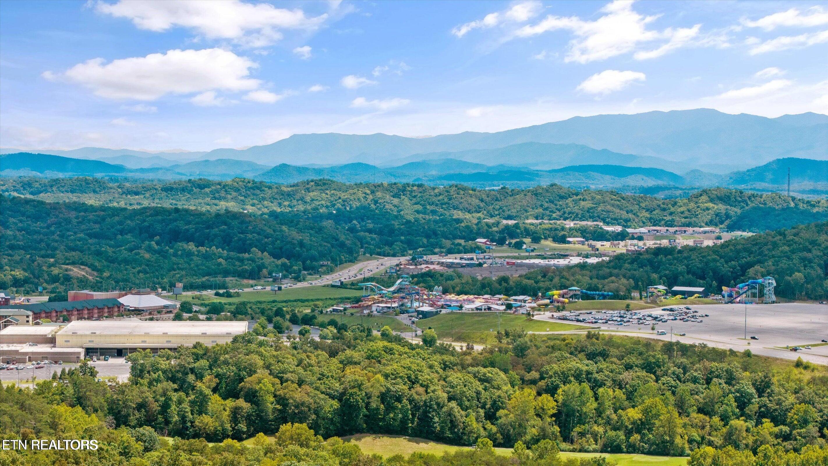 1334 Reedmont Way Sevierville, TN 37876 - Photo 50 of 51 20250828182938259017000000-o