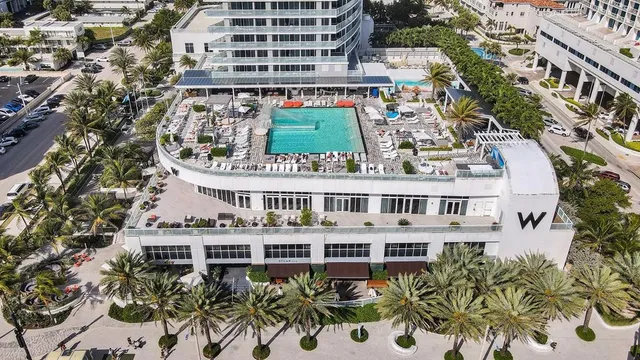 a picture of city view with outdoor seating