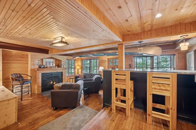 $1,695,000 | 10472-71 West Murphy Boulevard, Hayward, WI 54843