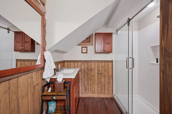 $1,495,000 | 10472-71 West Murphy Boulevard, Hayward, WI 54843