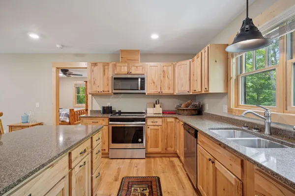 $1,495,000 | 10472-71 West Murphy Boulevard, Hayward, WI 54843