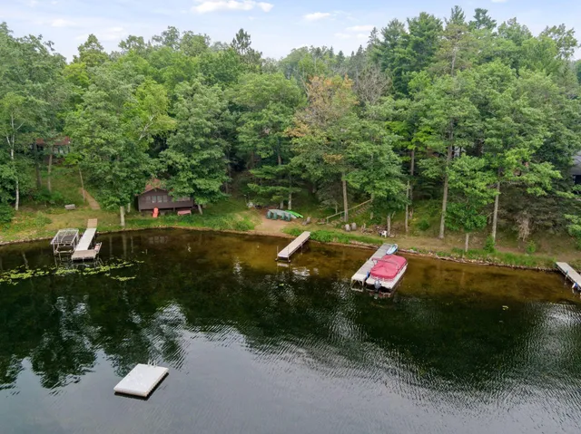 $1,695,000 | 10472-71 West Murphy Boulevard, Hayward, WI 54843