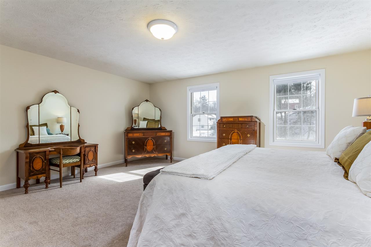 159 Chad Road Manchester, NH 03104 - Photo 19 of 40