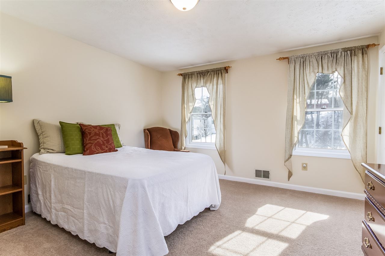 159 Chad Road Manchester, NH 03104 - Photo 20 of 40