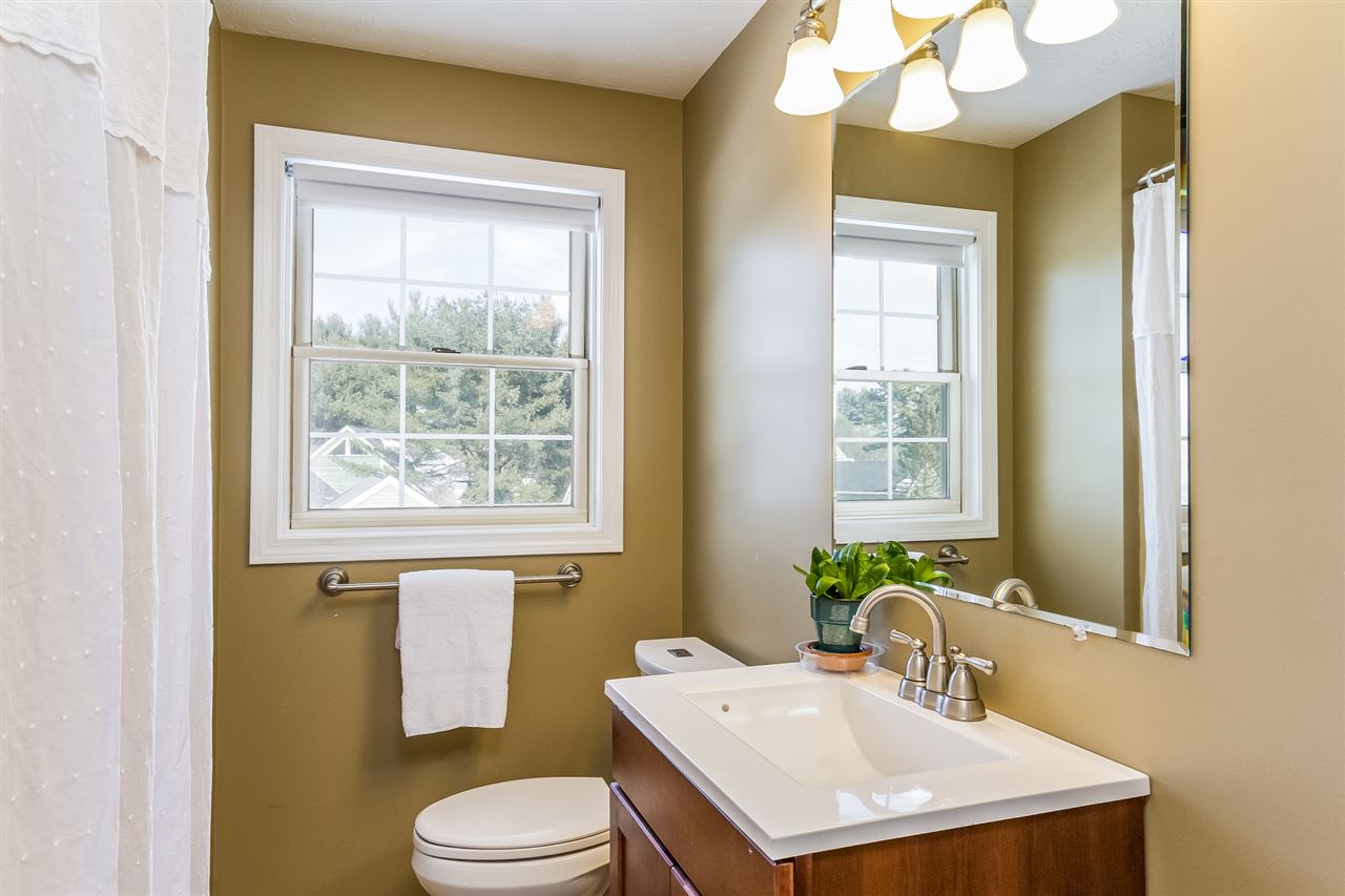 159 Chad Road Manchester, NH 03104 - Photo 26 of 40