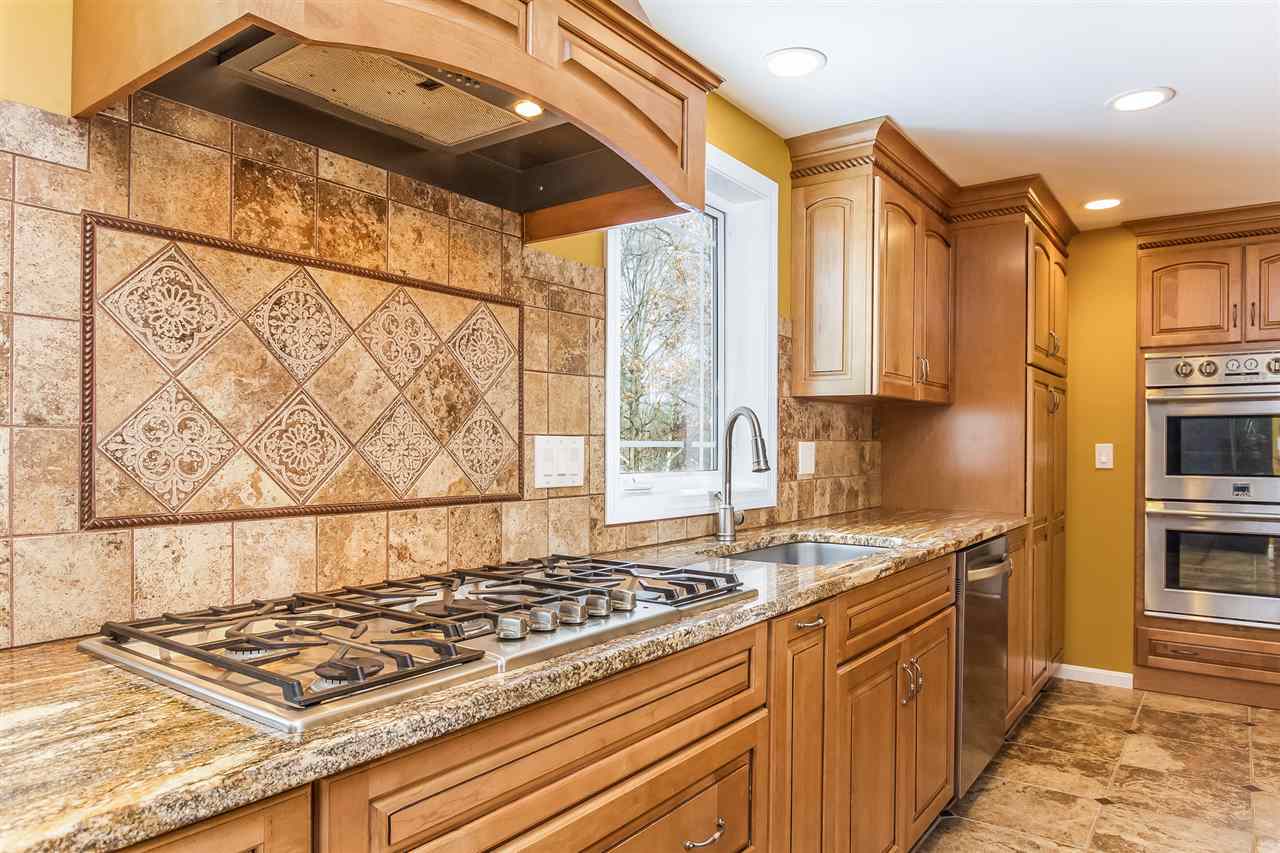 159 Chad Road Manchester, NH 03104 - Photo 4 of 40
