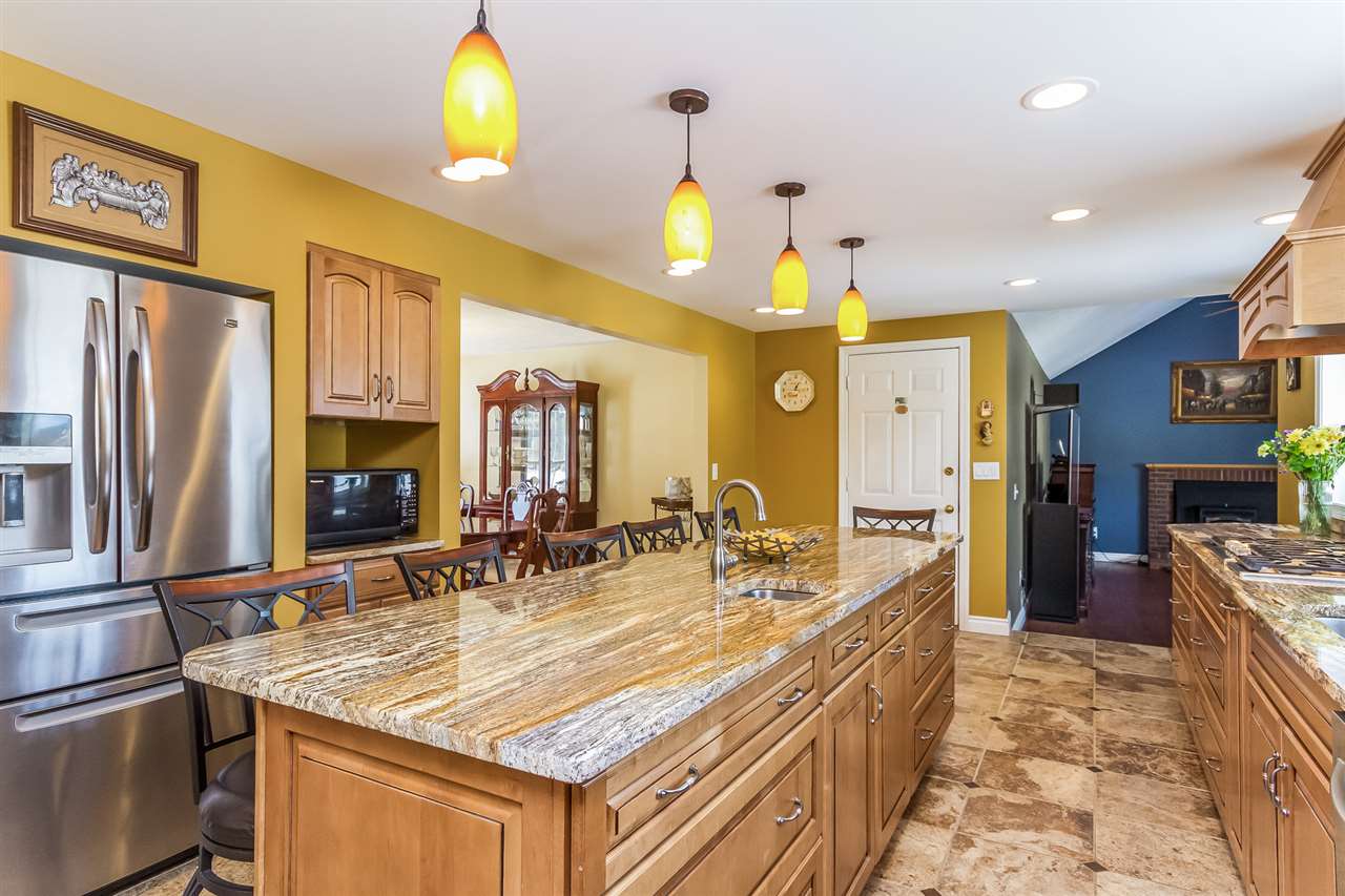 159 Chad Road Manchester, NH 03104 - Photo 6 of 40