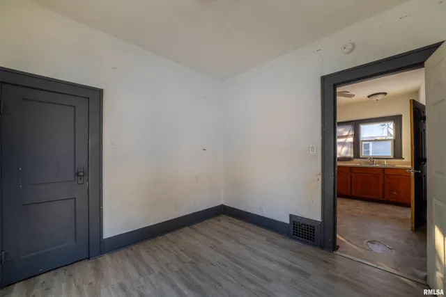 $45,000 | 2607 West Humboldt Street, Peoria, IL 61605