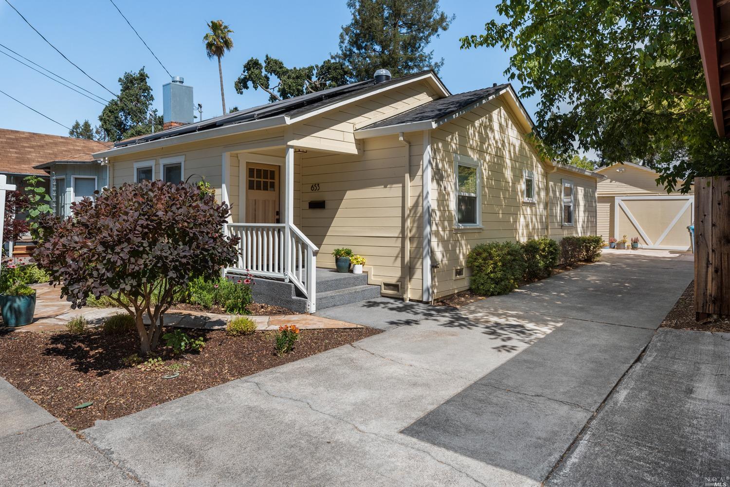 653 Oak Street Santa Rosa, CA 95404 - Photo 1 of 1 Gallery Image 1