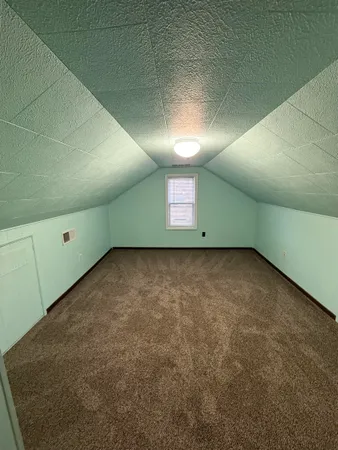 $174,900 | 427 South Emery Avenue, Peshtigo, WI 54157