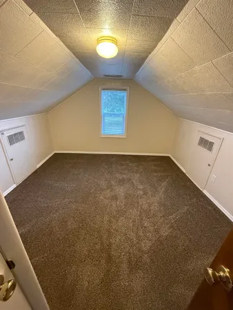 $174,900 | 427 South Emery Avenue, Peshtigo, WI 54157